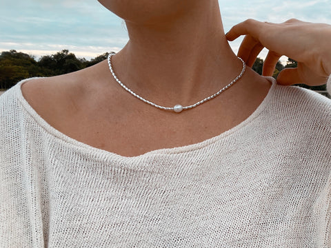 Pearl 'Line' Necklace